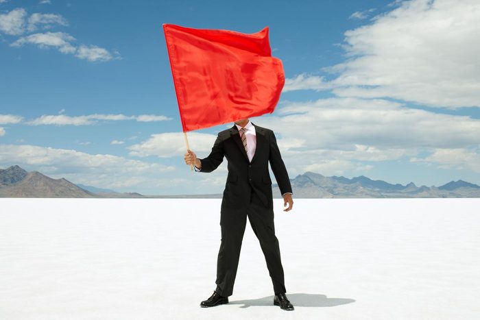 10 Red Flags in Men to Watch Out For, According to a Relationship Expert