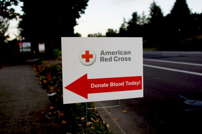 The Red Cross Will Test Your Blood Sugar for Free—Here’s How