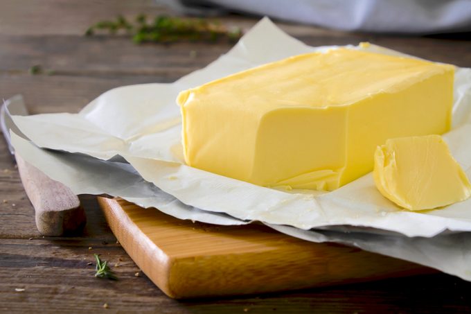 New Study: Eating This Beloved Spread Daily Shows a Near-20% Risk of Early Death and Cancer